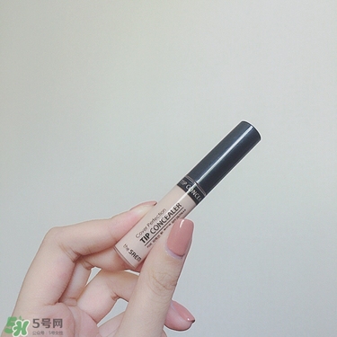 上班族用什么化妆品好 办公室化妆包里带什么好